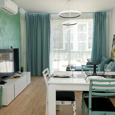 Chic 1br Flat&garage I Garden Residence, By Flat Mаnаger Варна